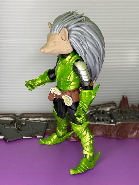 Fenn Quillback Hedgehog head and Spikes - Mythic legions 1.0