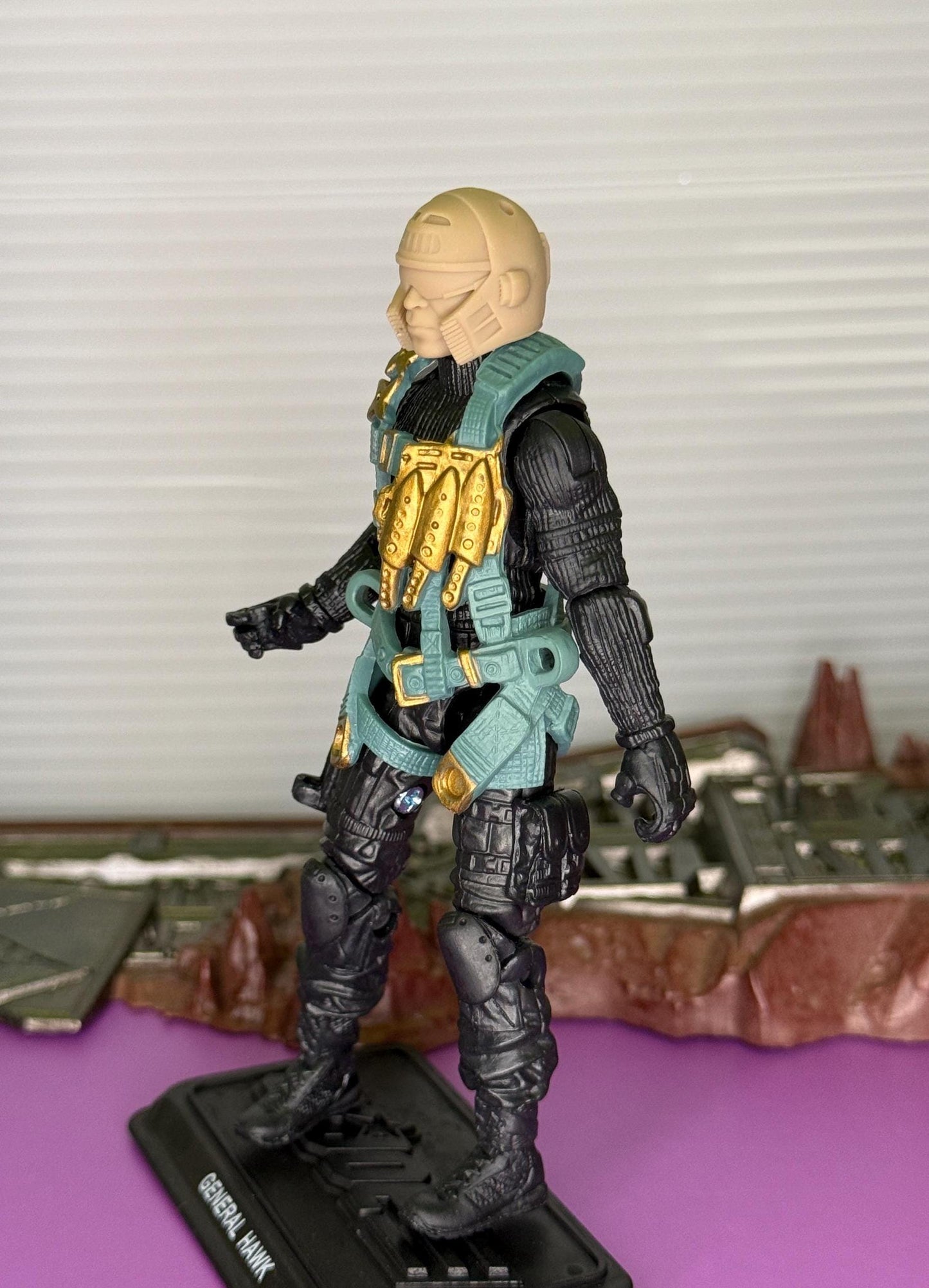 DeeJay Head and Gun - 1:18 scale (Antenna not pictured)