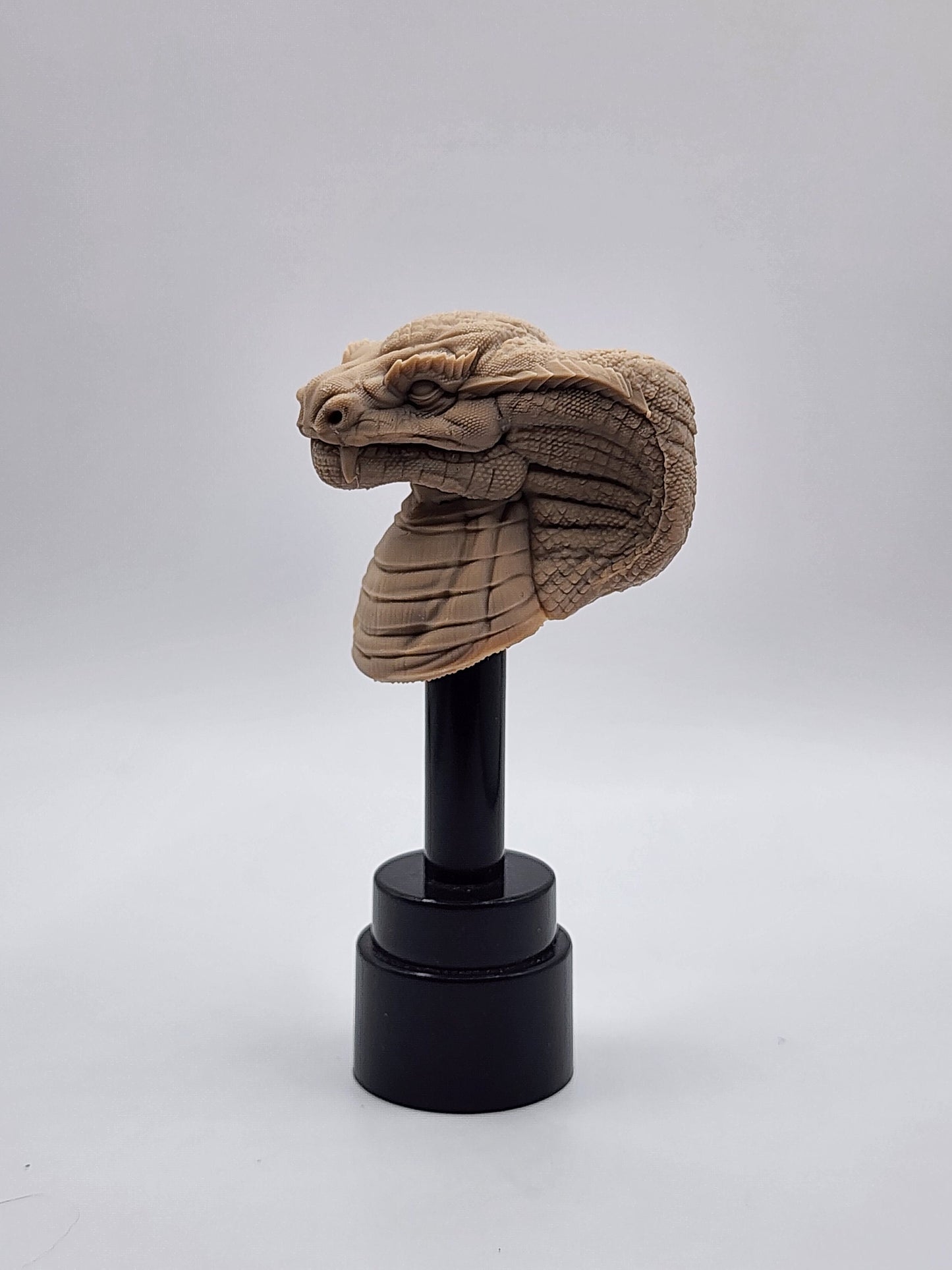 Duskfang Closed Mouth, cobra head - Mythic Legions 1.0