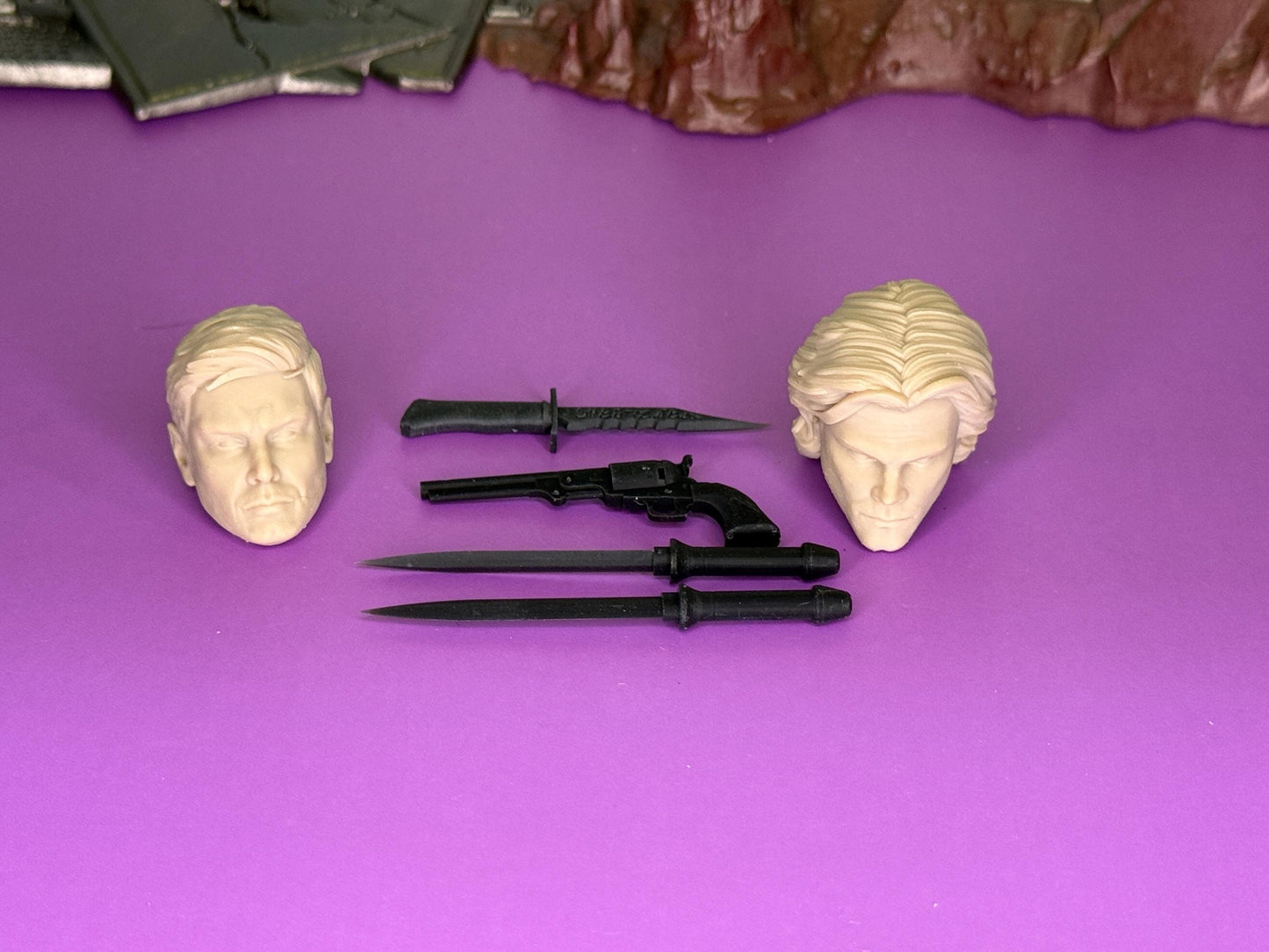 Supernatural Kit Dean Sam Winchester heads gun blades - 1/12 scale