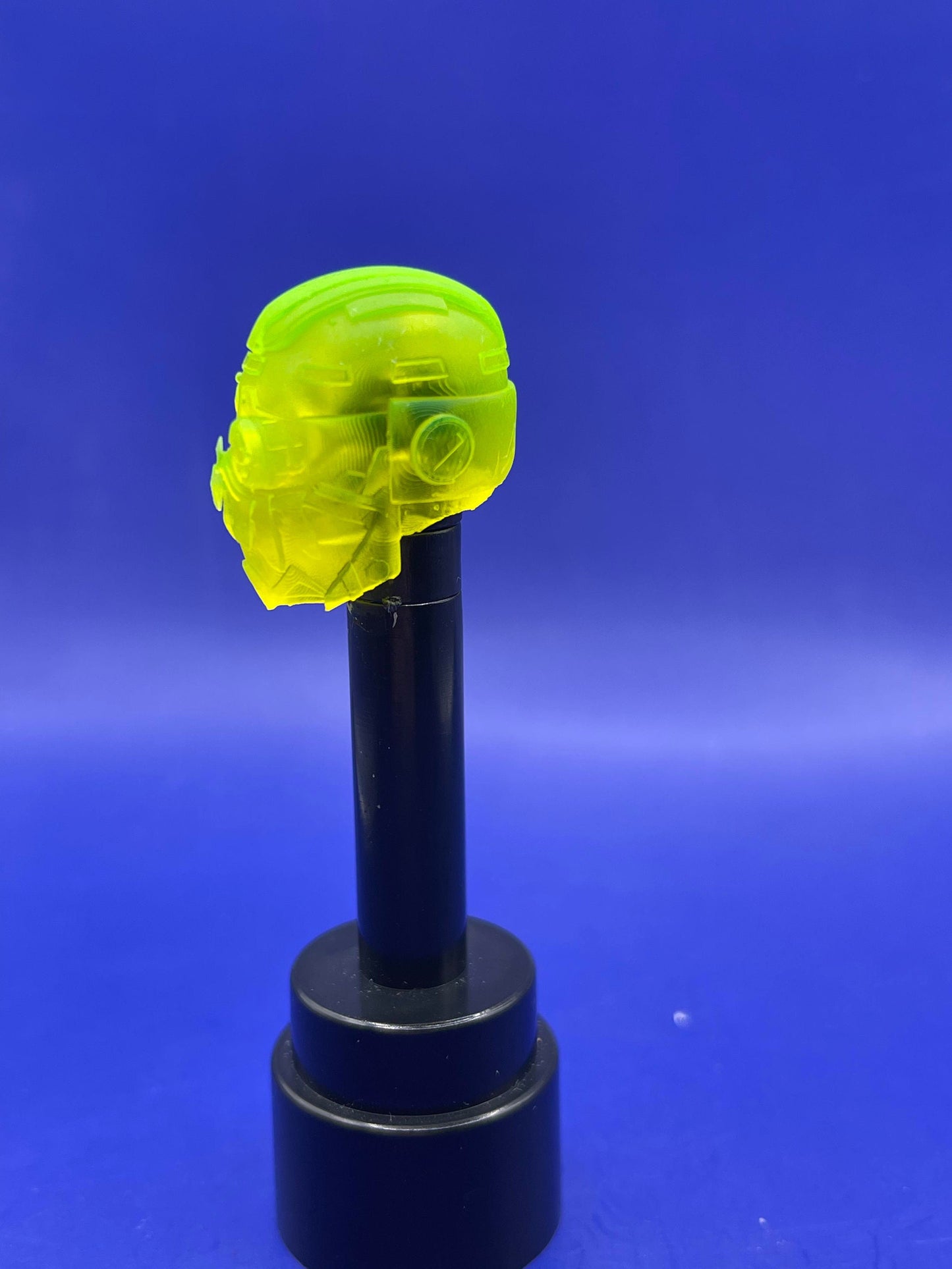 Overkill bright green head - 1/12 scale