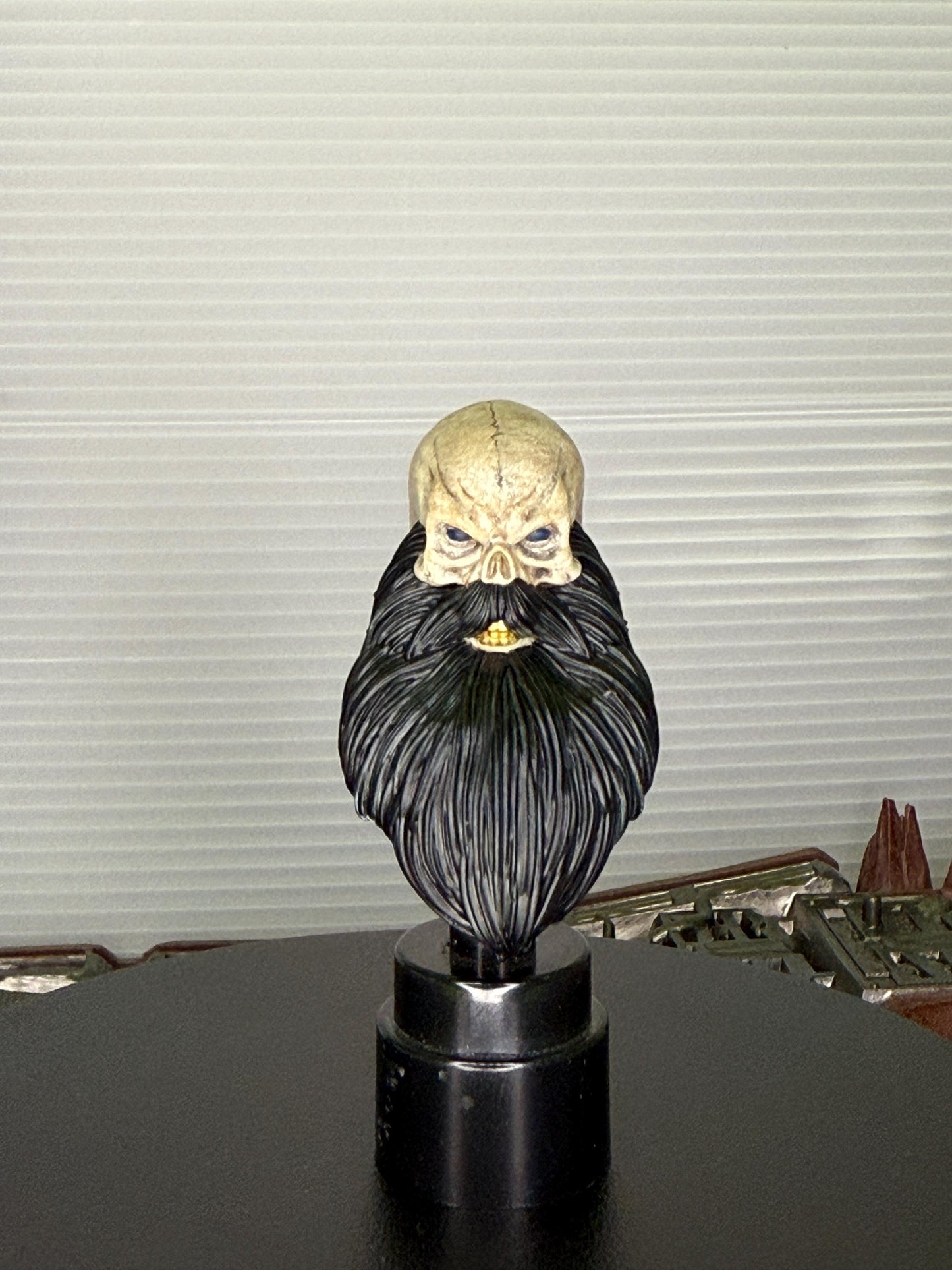 Painted Cahal "The Hanged" Belfast skull heads – Mythic Legions 1.0 scale
