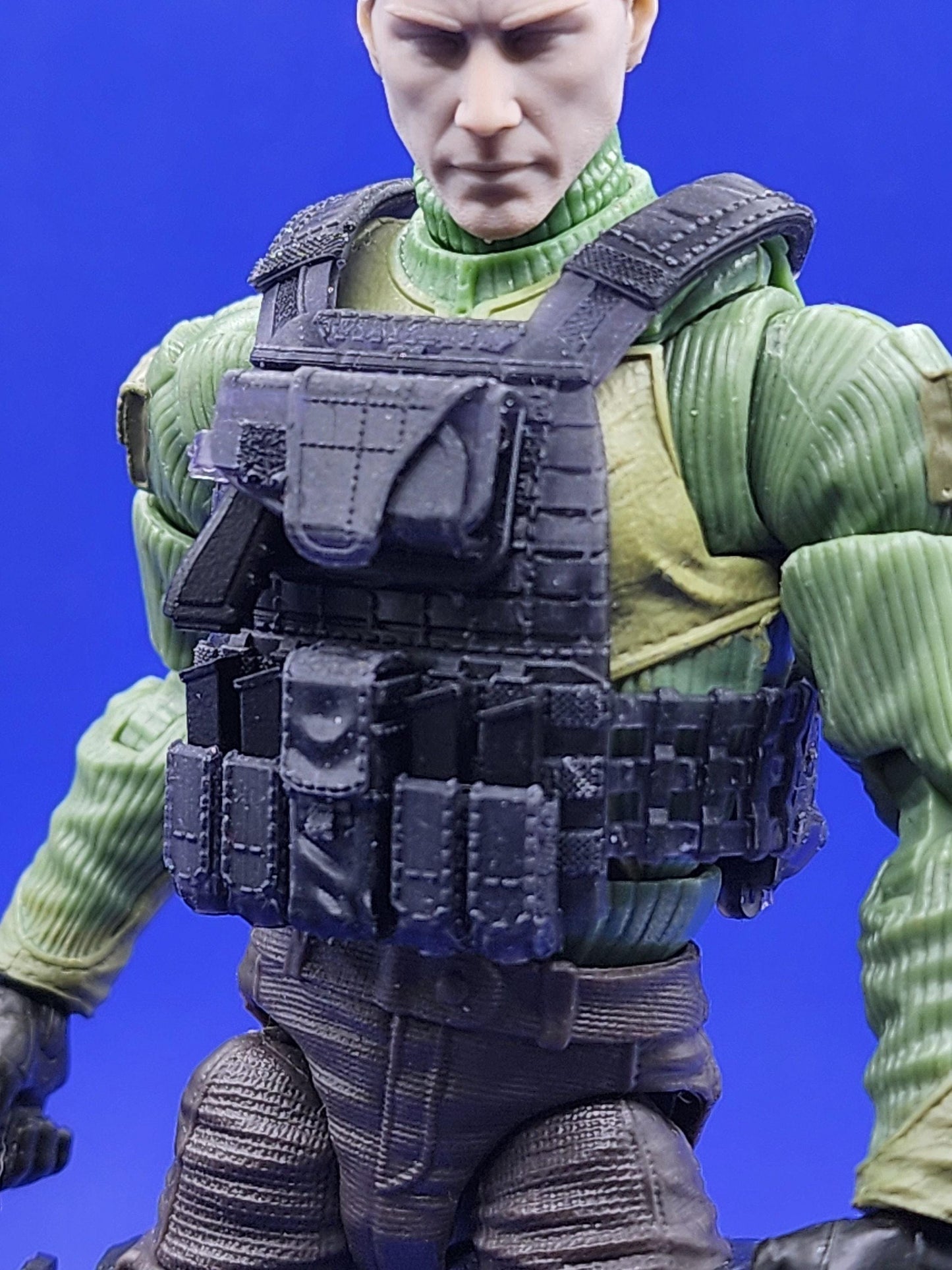 Voltar loadout: vest, handgun, 4 pistol mags, and knife - 1/12 scale