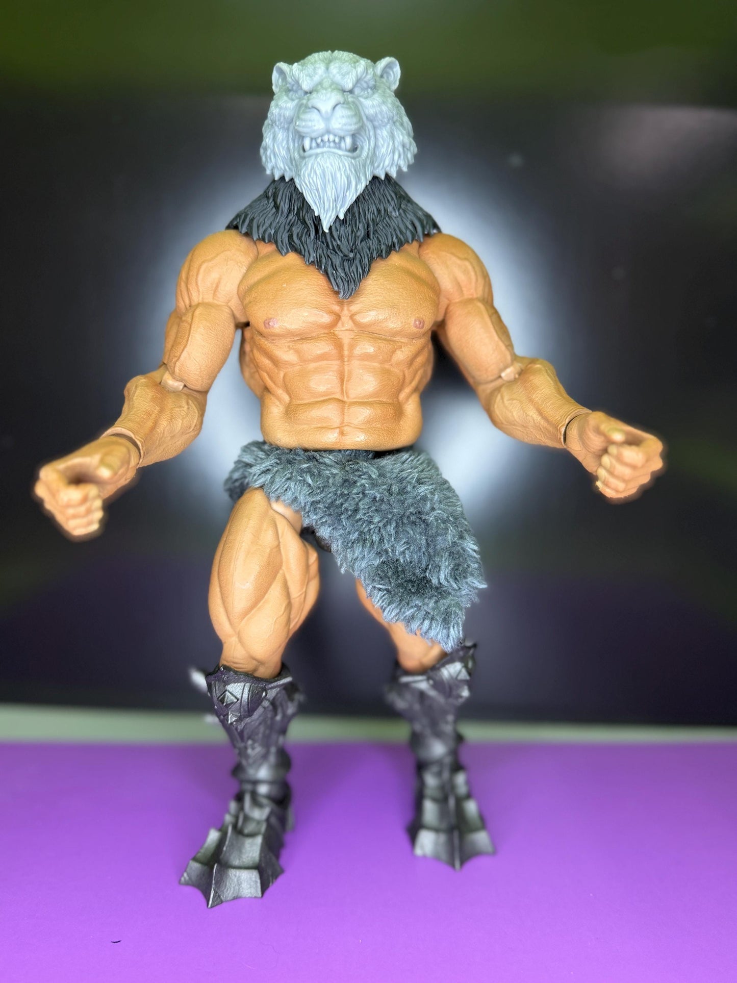 Sarokahn the Tiger, head and Shoulder Fur - Mythic Legions Ogre scale