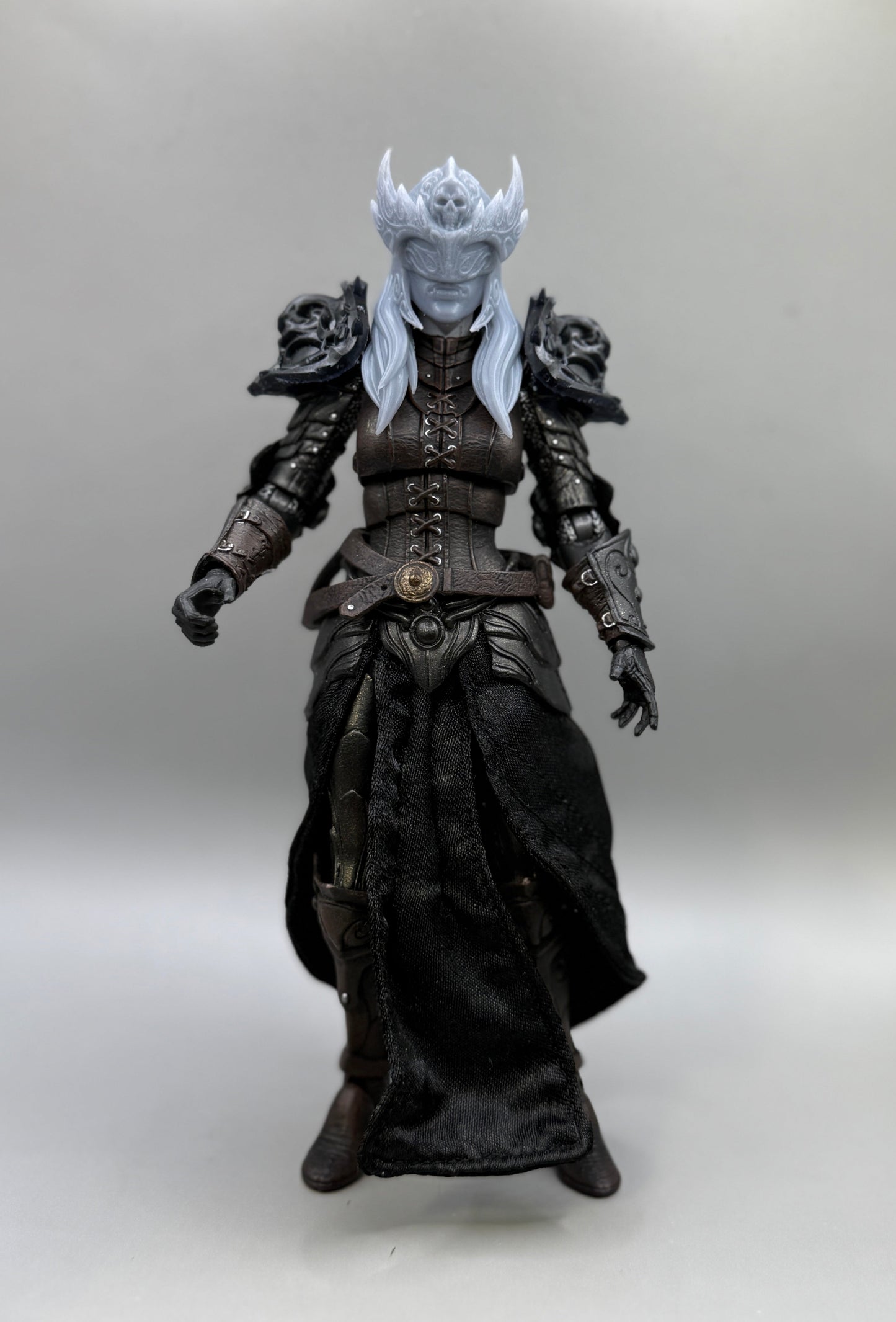 Vampress Day Armor (The Night's Embrace) Knight Head - Mythic Legions 2.0