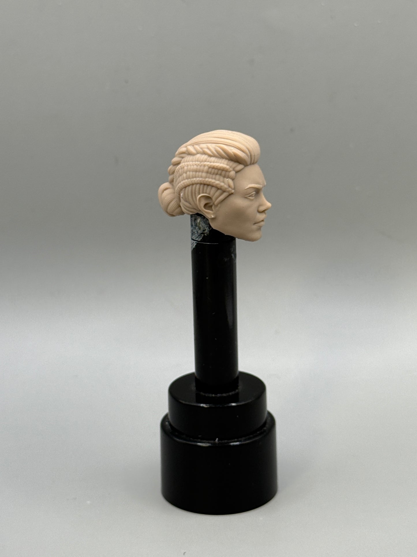 Yelena - 1/12 scale head