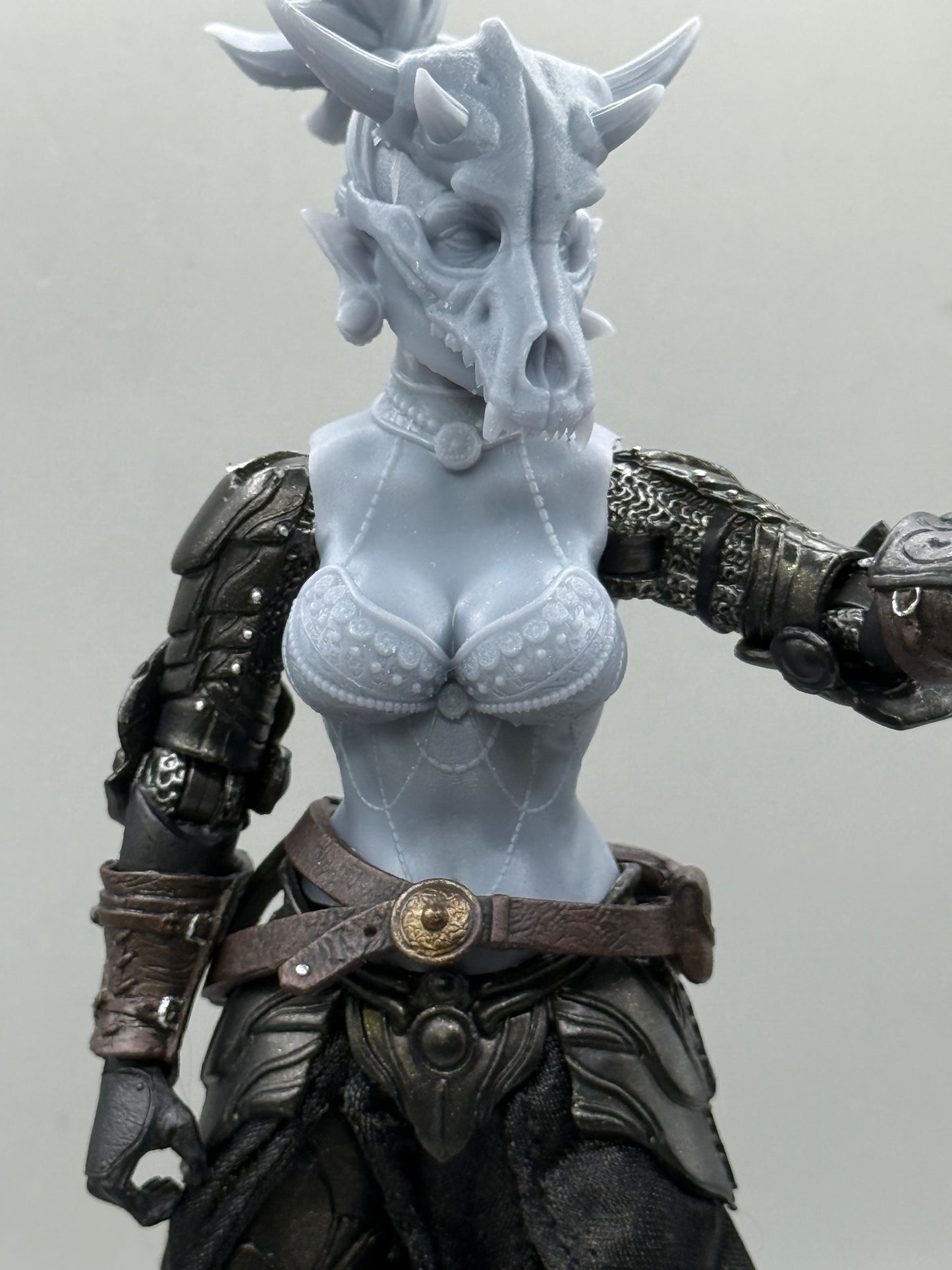 Dancer SHORT NECK Female Torso - Mythic Legions 2.0
