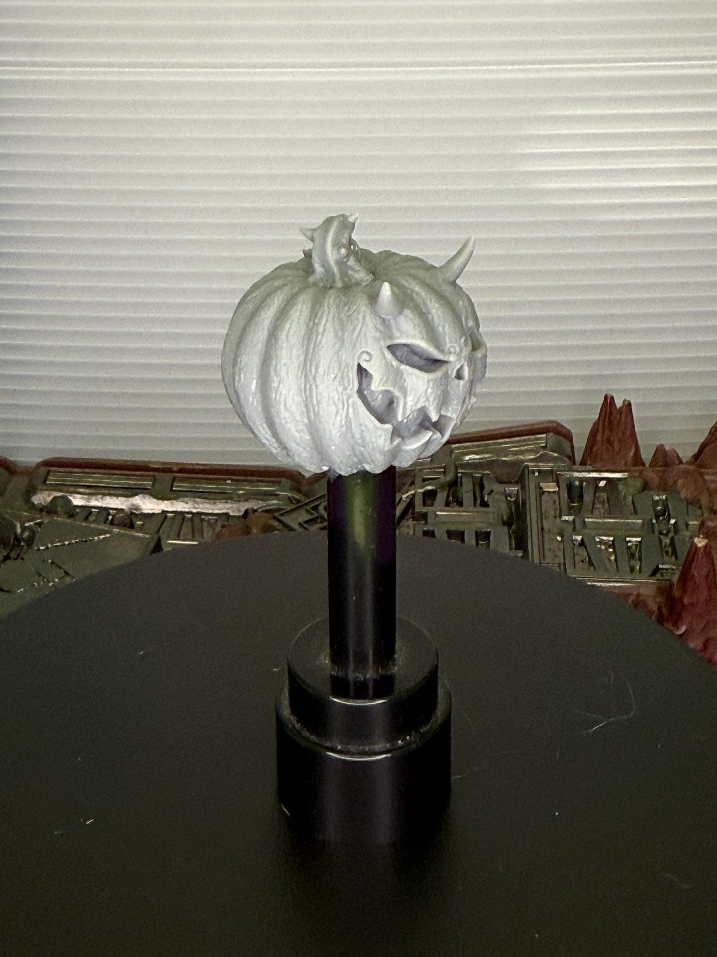 Thornharrow, pumpkin head - Mythic Legions 1.0