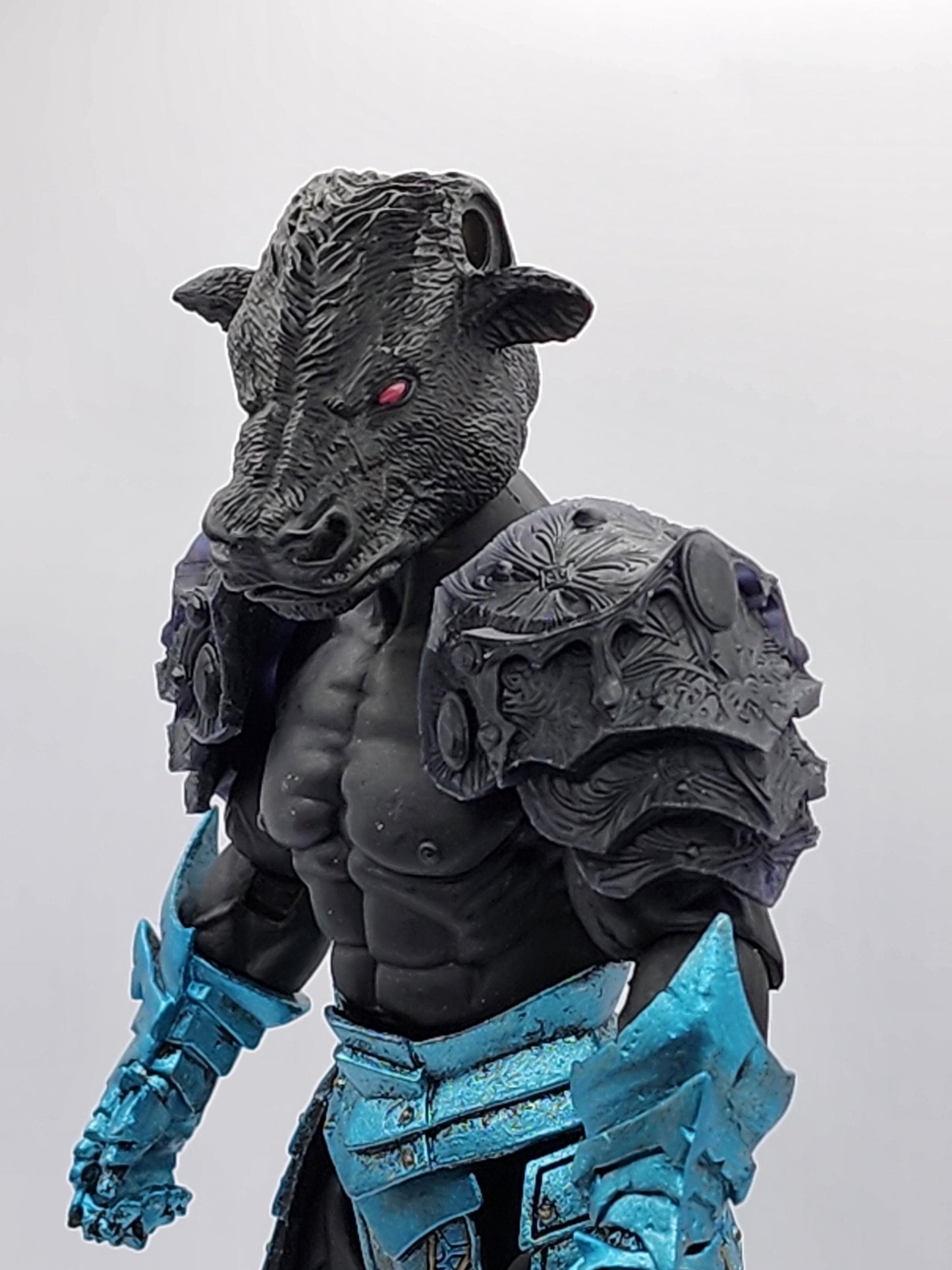 The Knight King's Pauldrons - for Mythic Legions 1.0