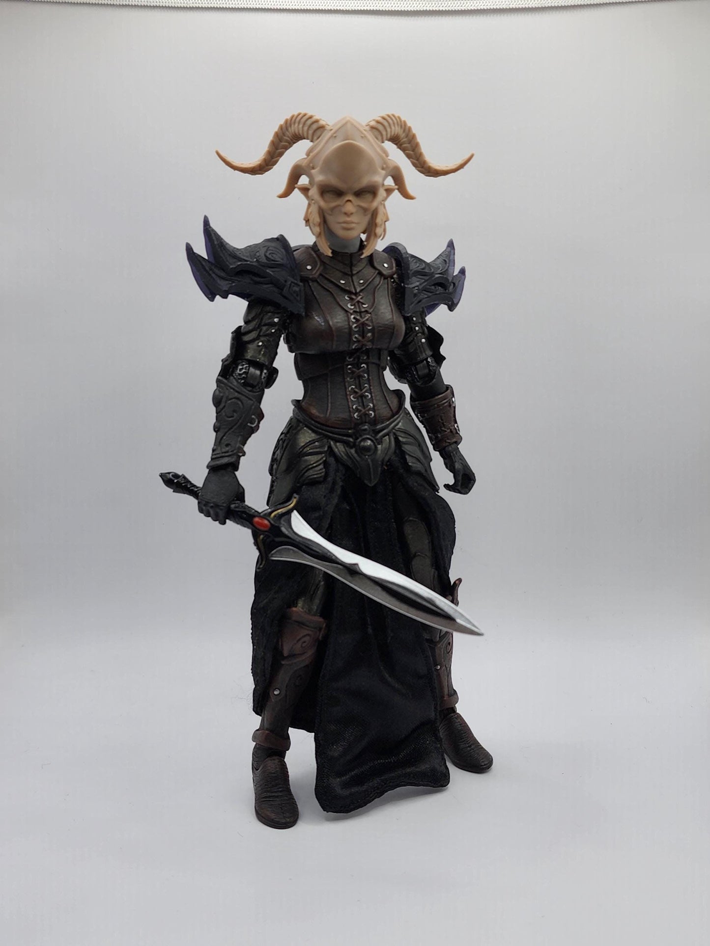Priestess of Pain Pauldrons - Mythic Legions 2.0