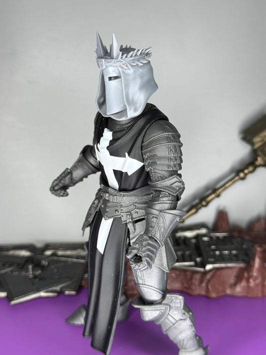 Lord Kaelan of the Spiked Aegis, holy knight helmet and head plug - Mythic Legions 1.0
