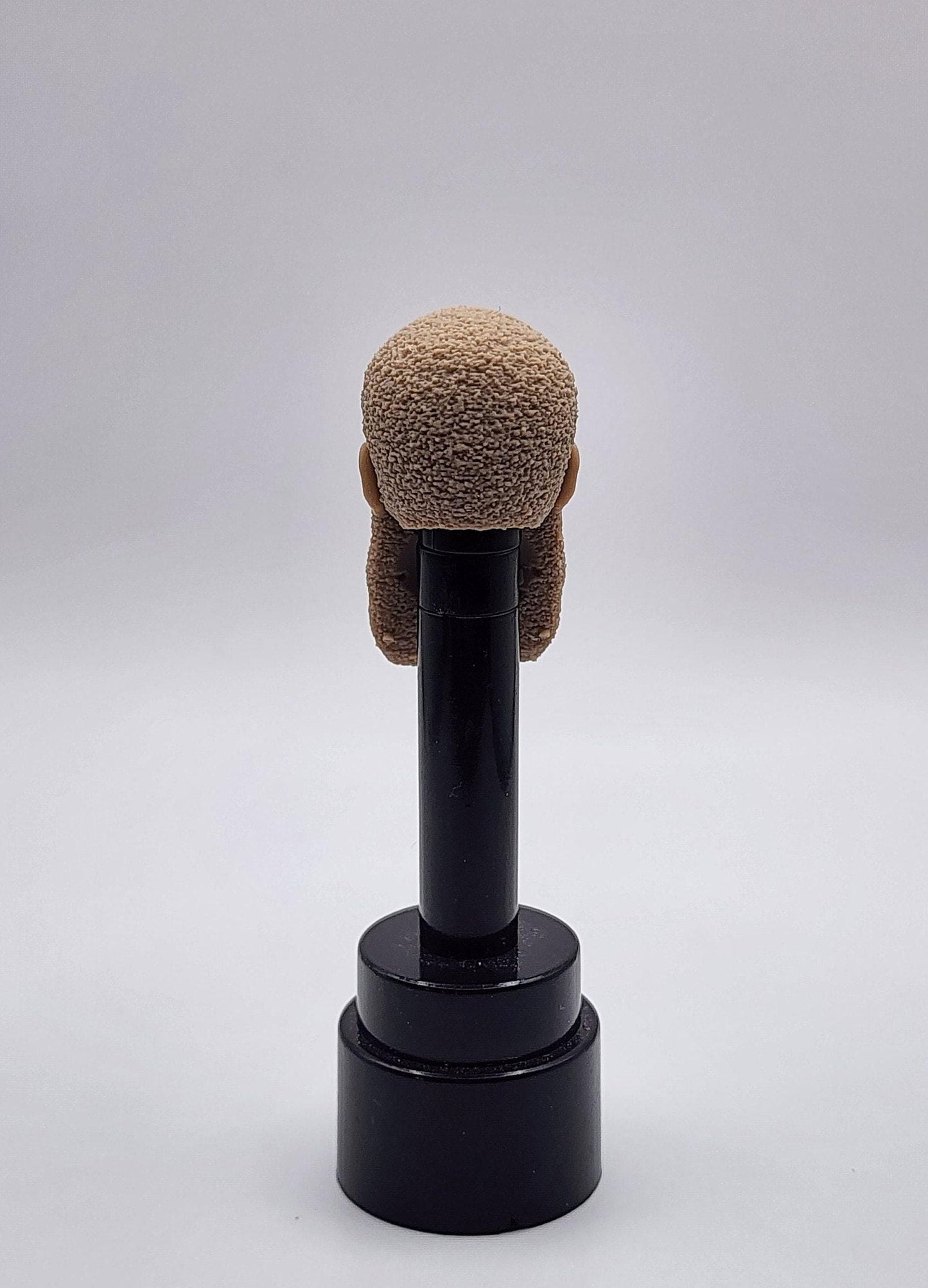 Isaias, human male head - Mythic Legions 1.0