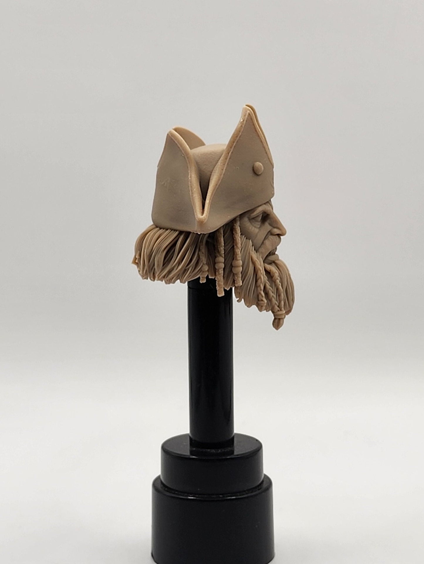 Redbeard Riptide, pirate captain head – Mythic Legions 1.0 scale