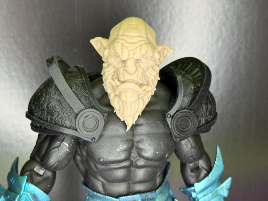 Ornate Plate Mail shoulder pads - Mythic Legions 1.0