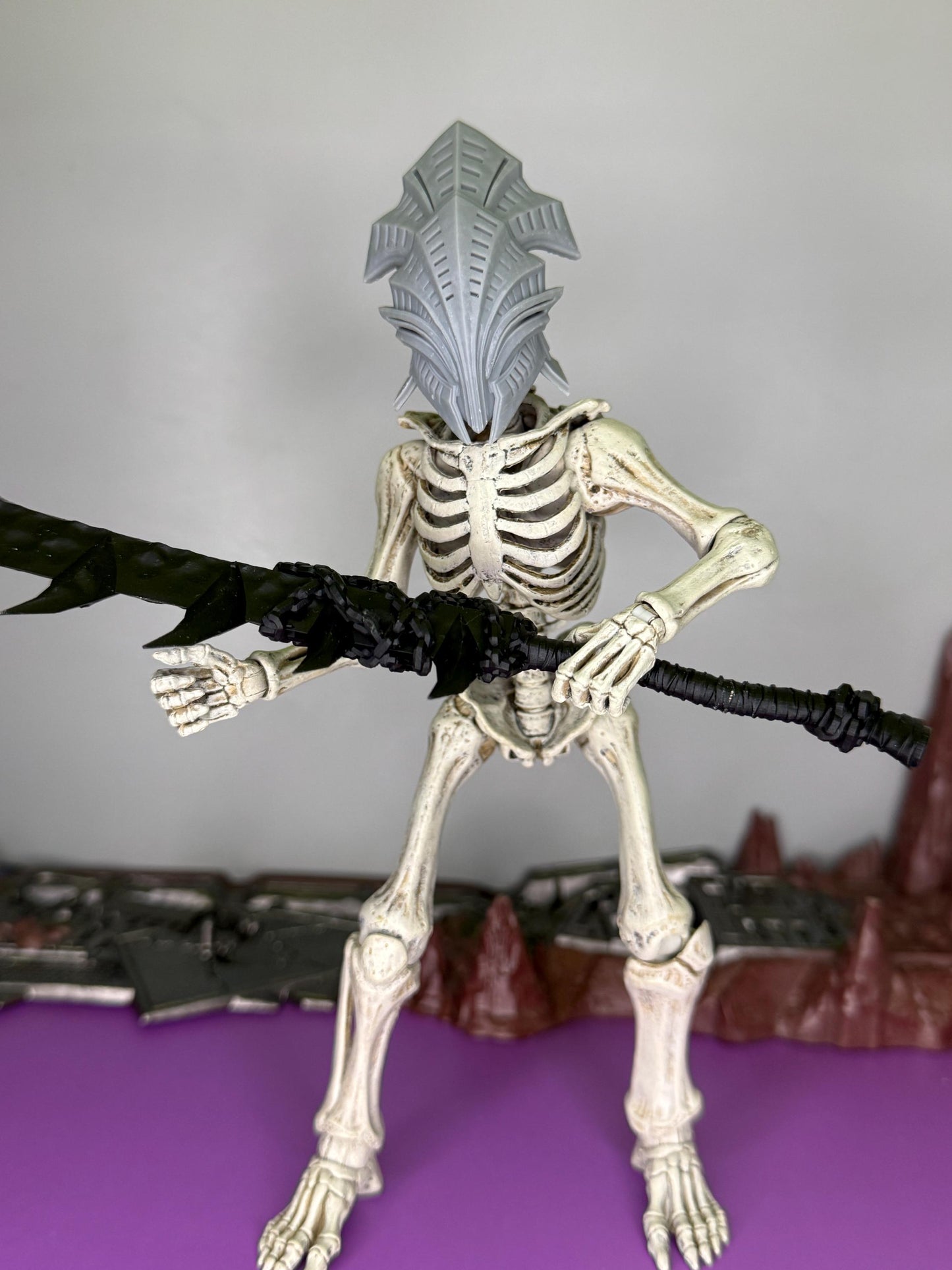 Unpainted Knight of the Veil Walkers, knight head - Mythic legions 1.0