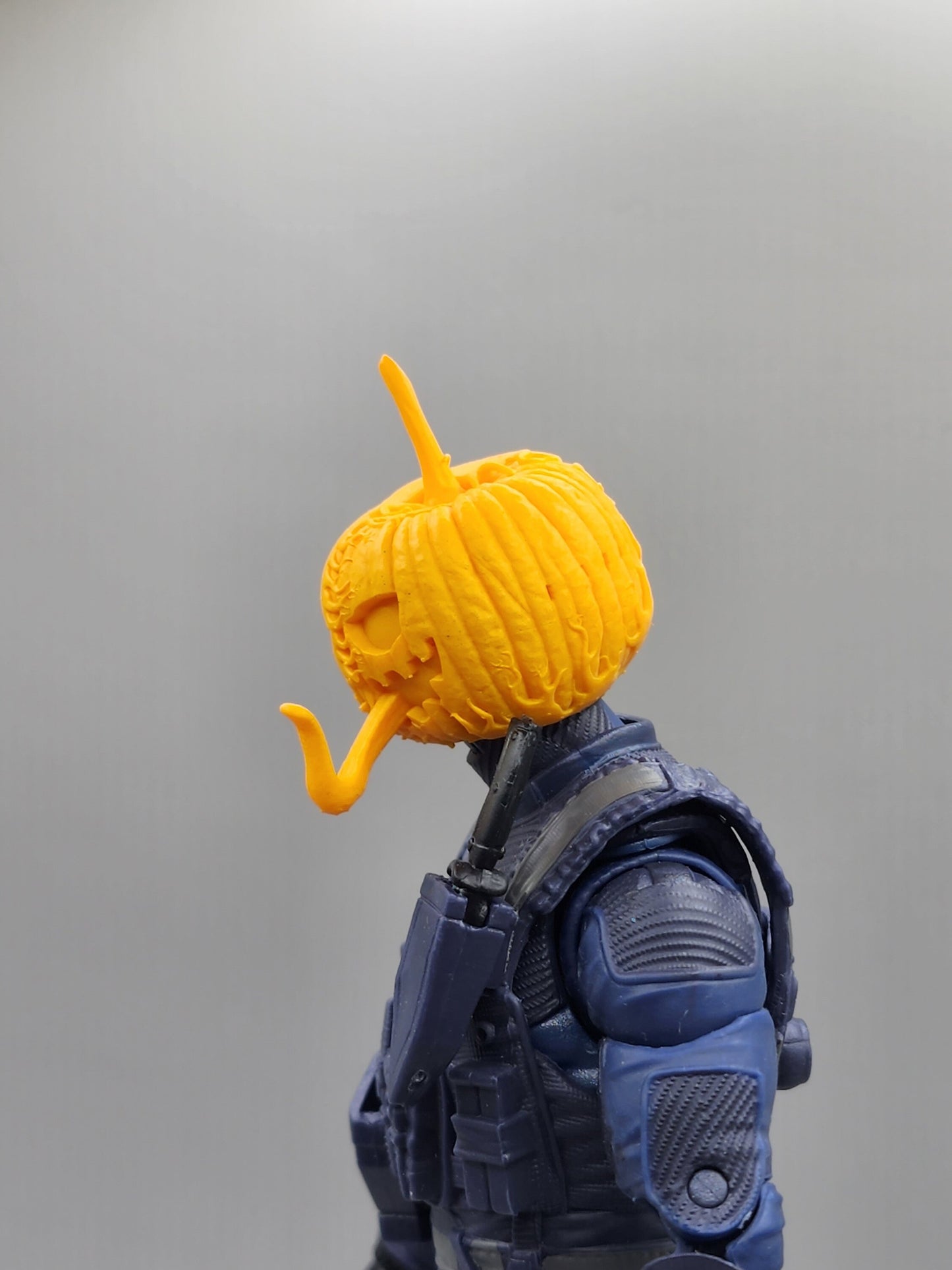 Venomized Jack-O-Lantern with Tongue - 1:12 scale