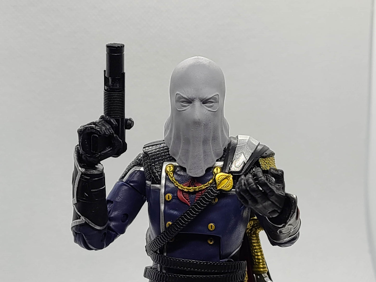 Snake Commander's Laser Pistol - 1/12 scale
