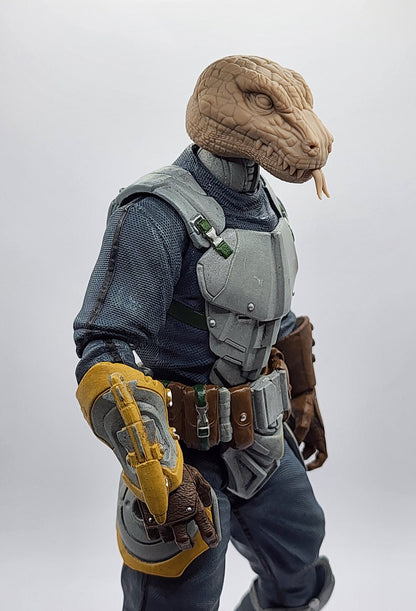 Ssssthalrok Sssswampshadow, snake head – Mythic Legions 1.0 scale