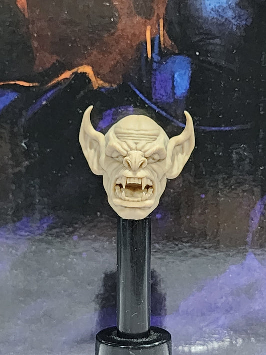 Amped Vampire head - Mythic Legions 1.0 scale