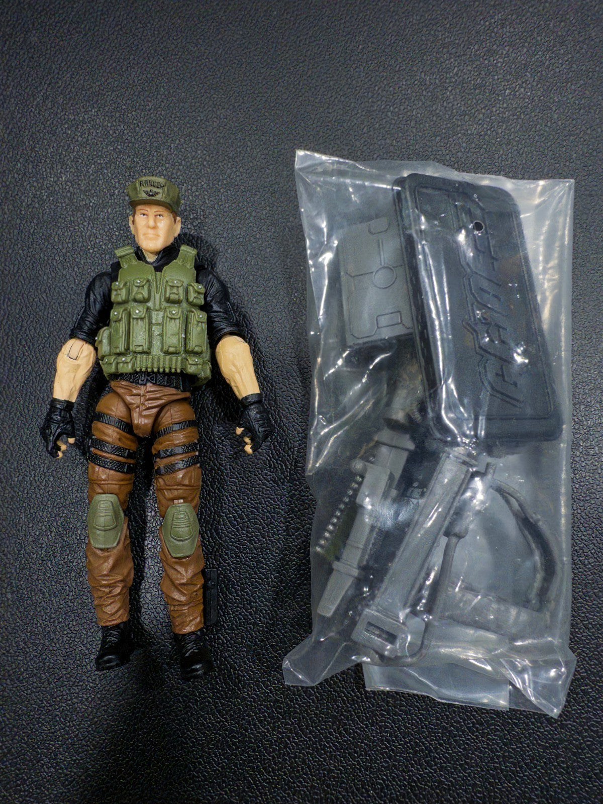 2013 GI Joe Joecon Night Force Repeater with file card4