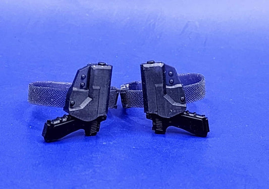 Dual leg holsters with pistols - 1/12 scale