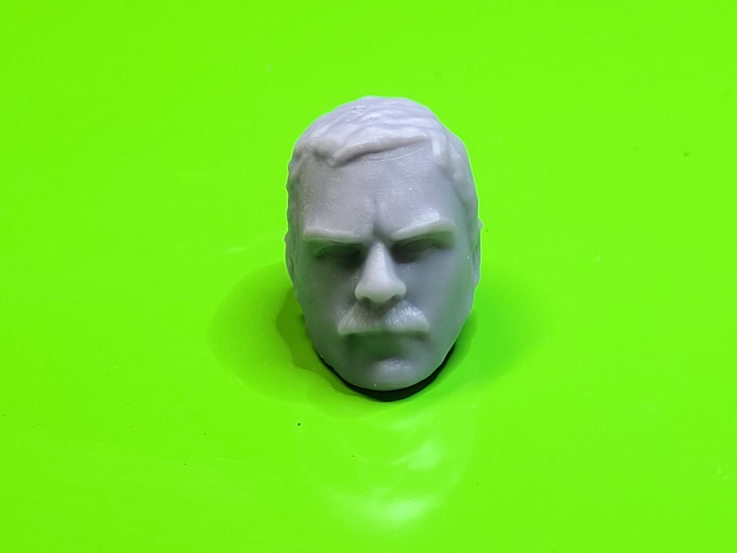 Footloose - Head and Helmet - 1/12 scale