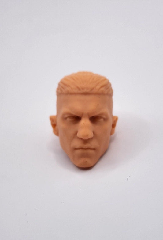 Punisher Frank Castle - 1/12 scale