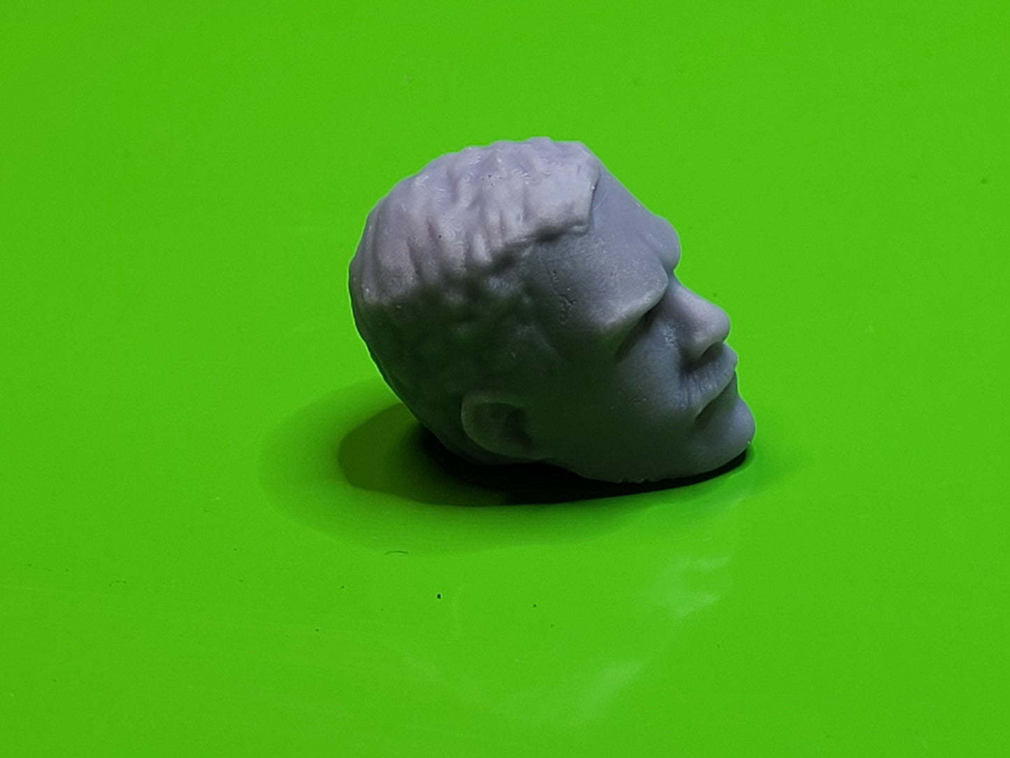 Footloose - Head and Helmet - 1/12 scale