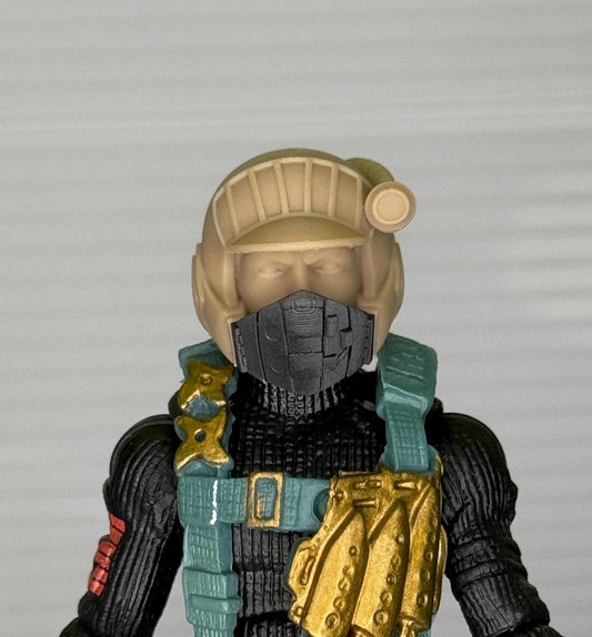 Battle Force 2000 Blaster head, mask, and gun - 1:18 scale