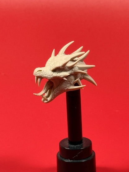 Herensuge, reptile head - Mythic Legions 1.0