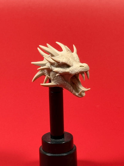 Herensuge, reptile head - Mythic Legions 1.0