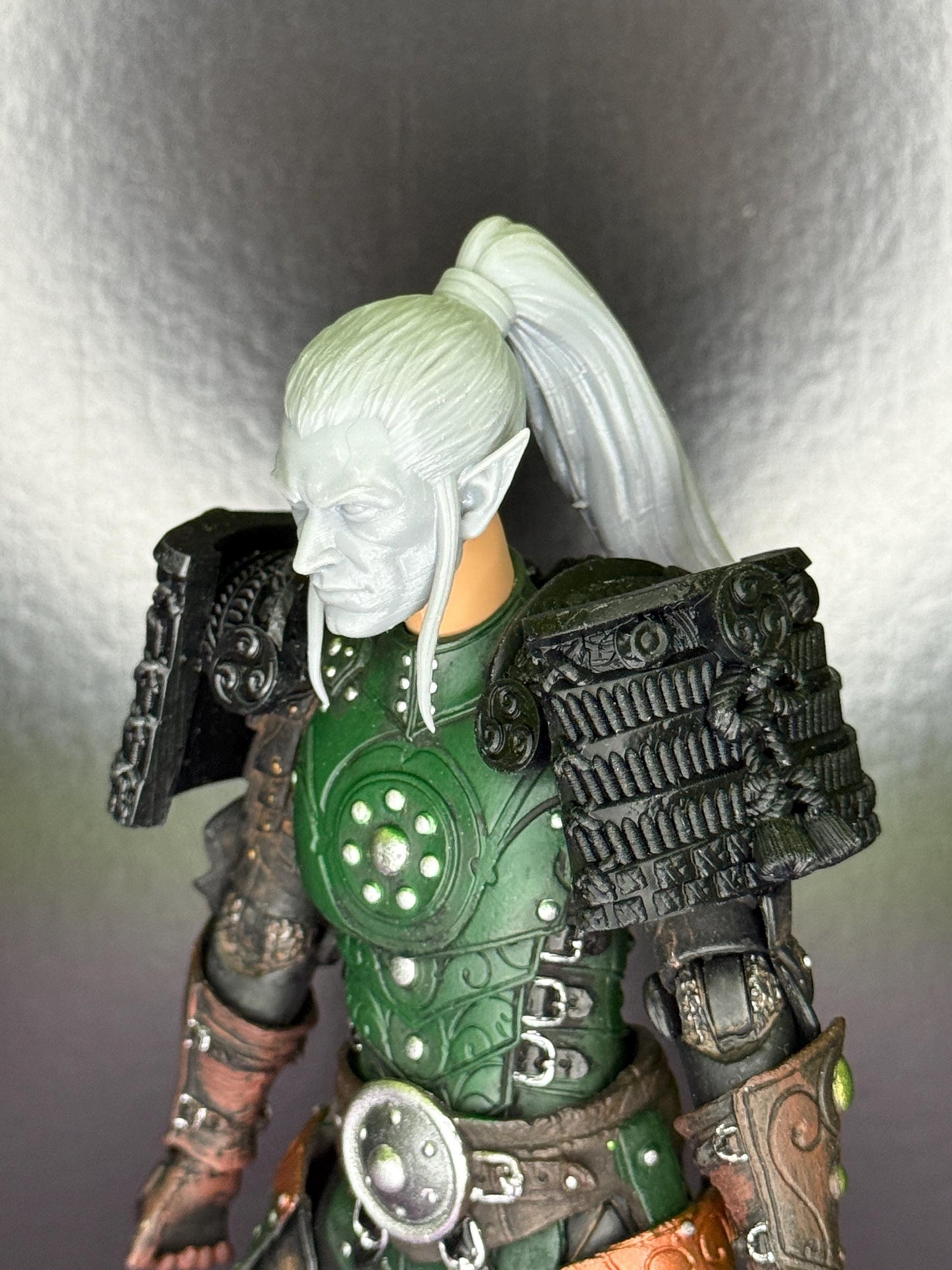 T'Shiro Elf Ponytail head - Mythic legions 2.0