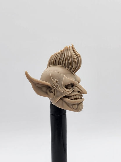 Garra Loca, luchador goblin head - Mythic legions 2.0