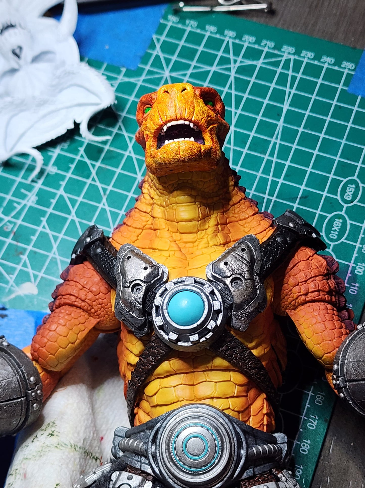 Ben 10 Humungousaur unpainted - Cosmic Legions Kraggnar Bodies