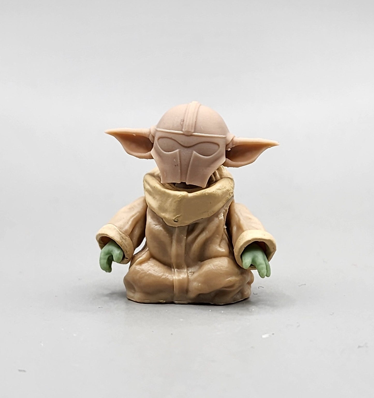 1/12 scale head inspired by The child grogu sized Armored Bounty Hunter helmet