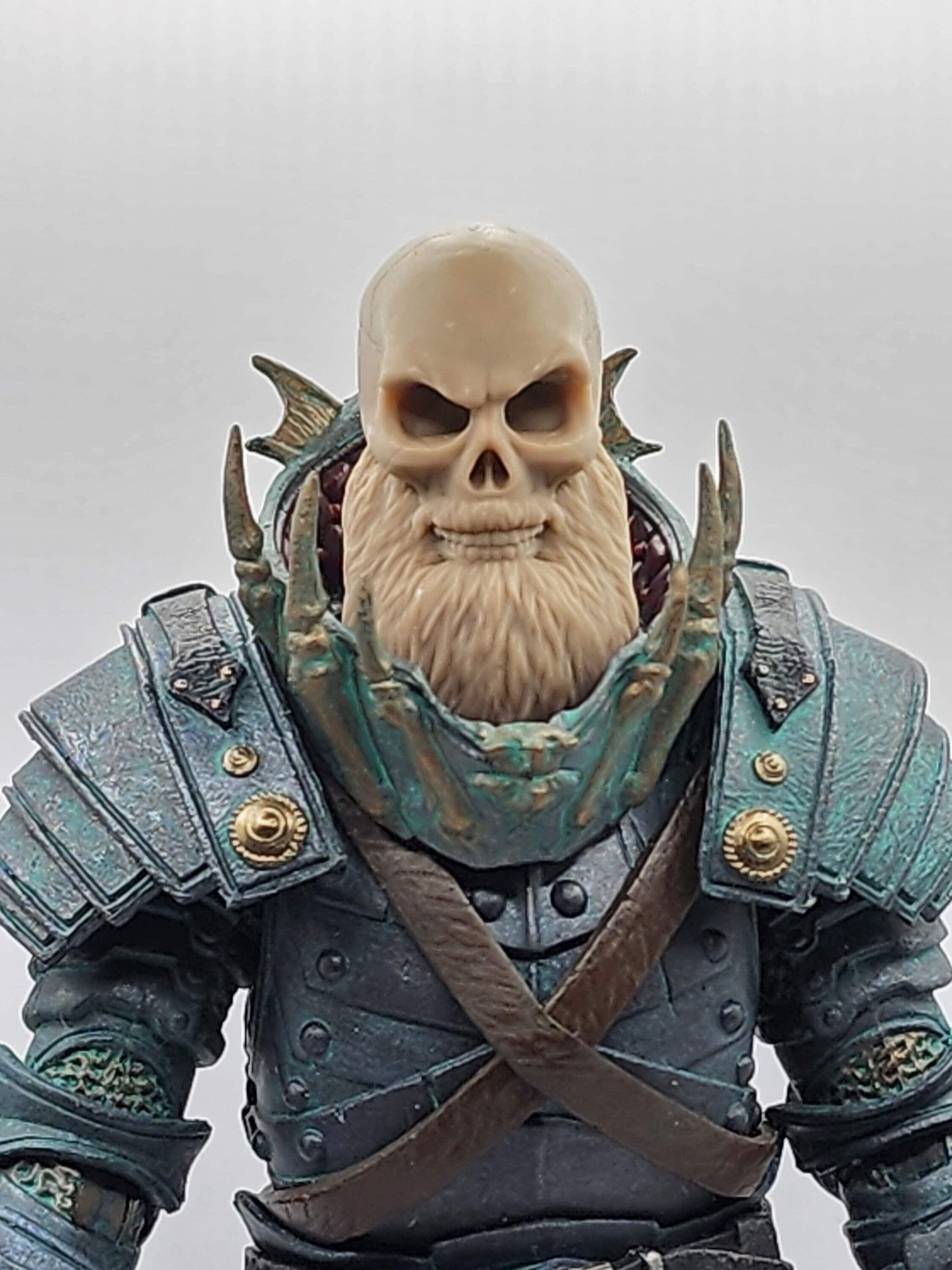 Silverbeard skull head  - Mythic Legions 1.0